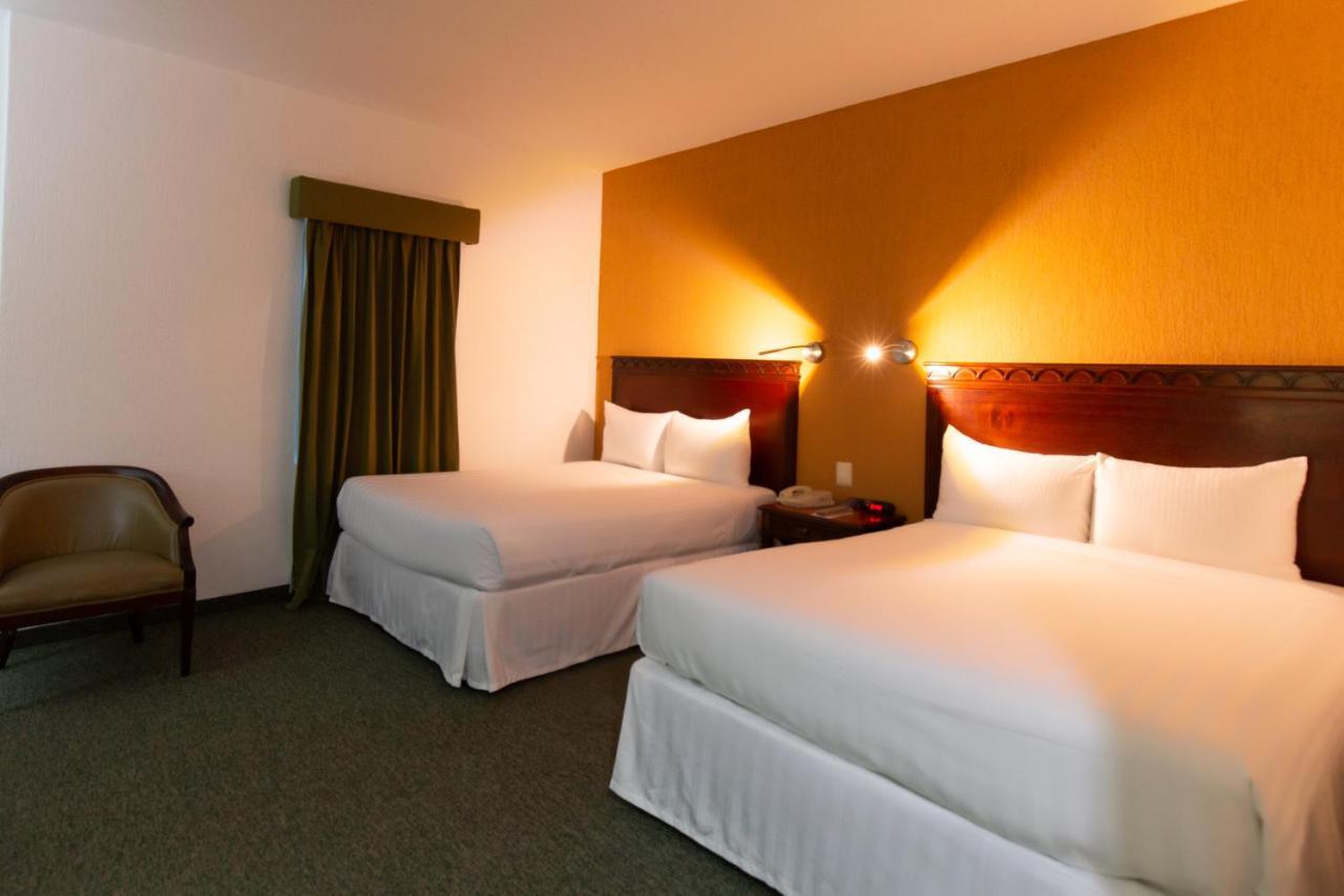 Hs Hotsson Smart Value Tampico Hotel Buitenkant foto