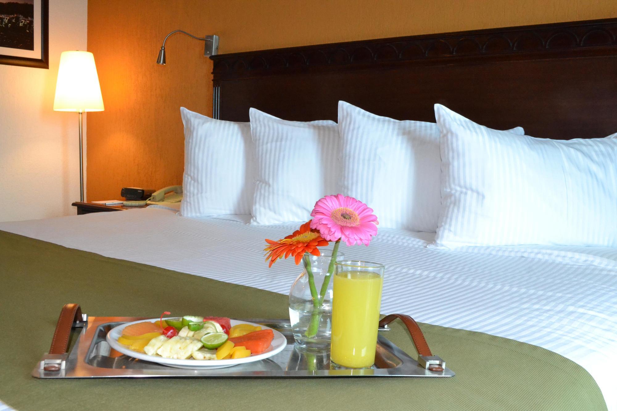 Hs Hotsson Smart Value Tampico Hotel Buitenkant foto
