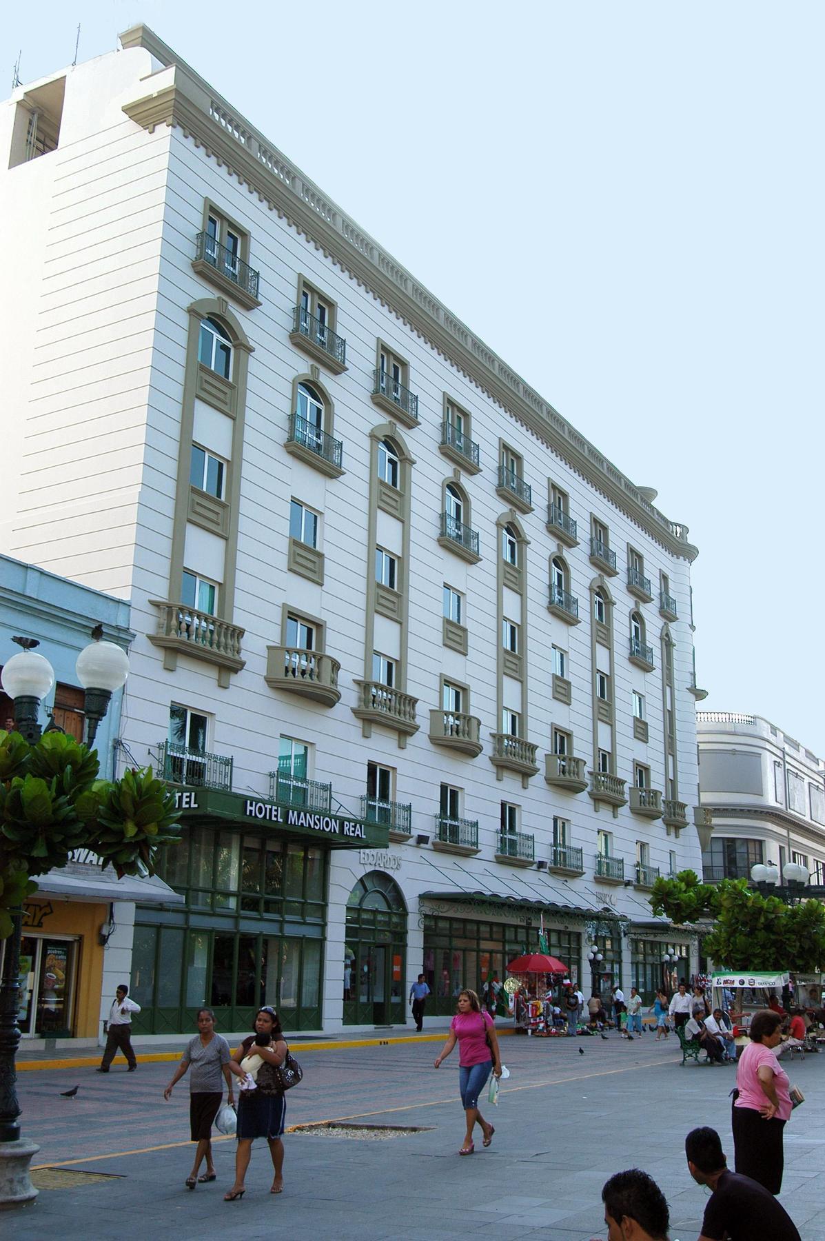 Hs Hotsson Smart Value Tampico Hotel Buitenkant foto